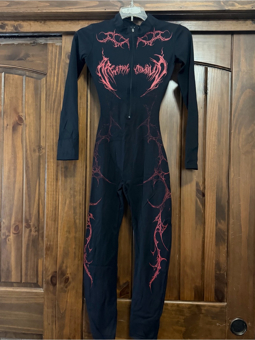 BREATHEDIVINITY catsuit Size xs black and red (brand new condition)